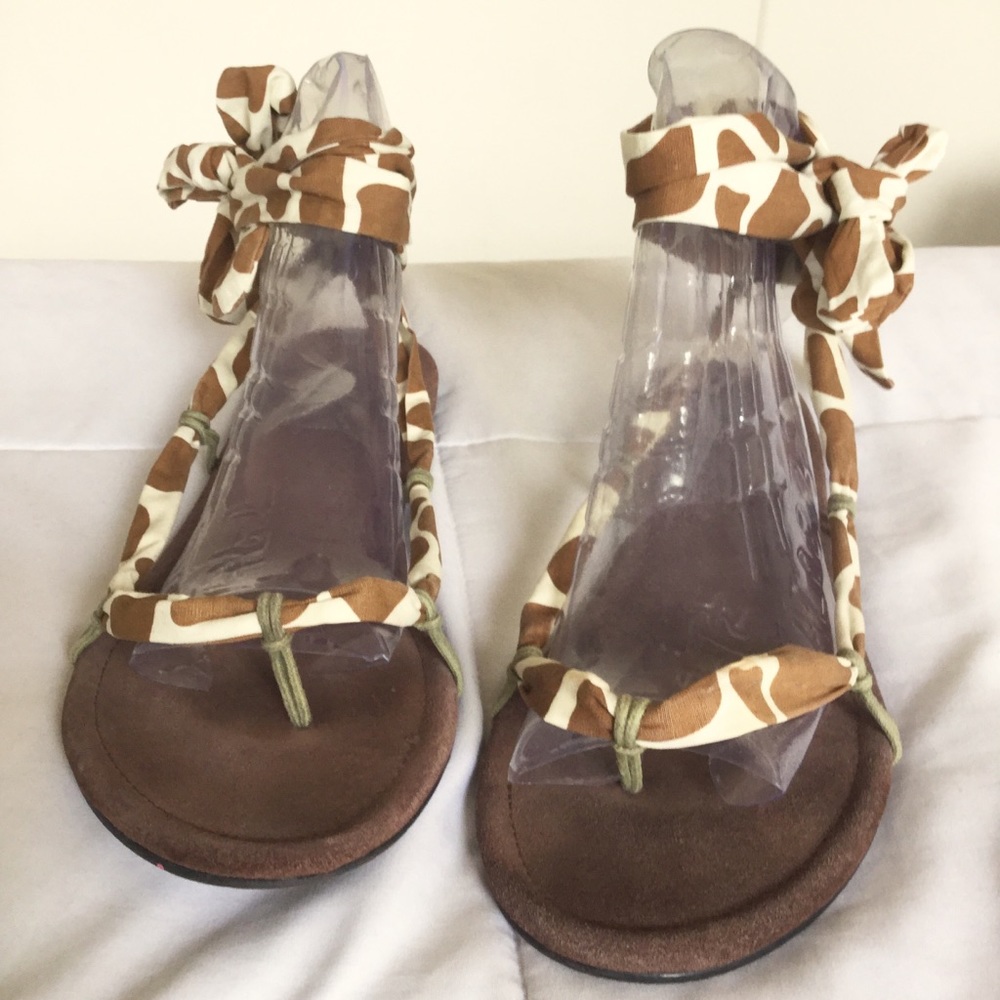 Flat Wrap Sandals